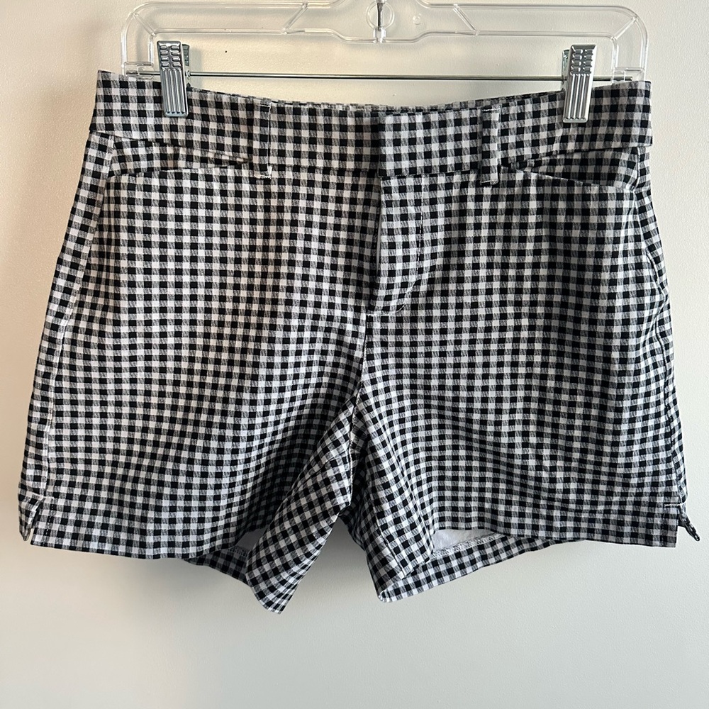 Old Navy Black and White Gingham Women's High-rise Pixie Shorts